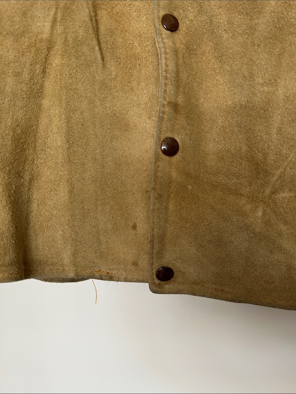 Vintage Tan Suede Jacket - Picture 3 of 13